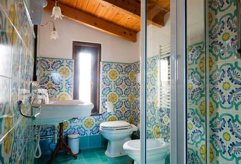 غرفة قياسية, Villa Denise