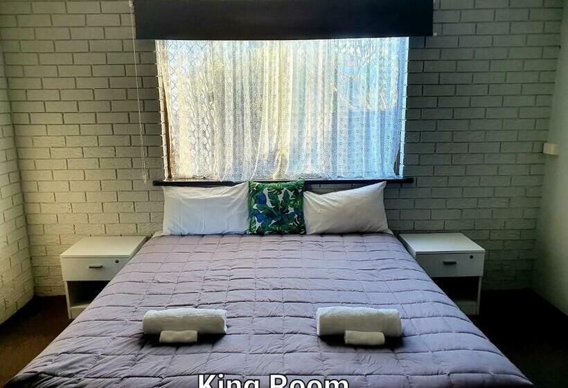 غرفة قياسية سرير كينج, City Lights Motel