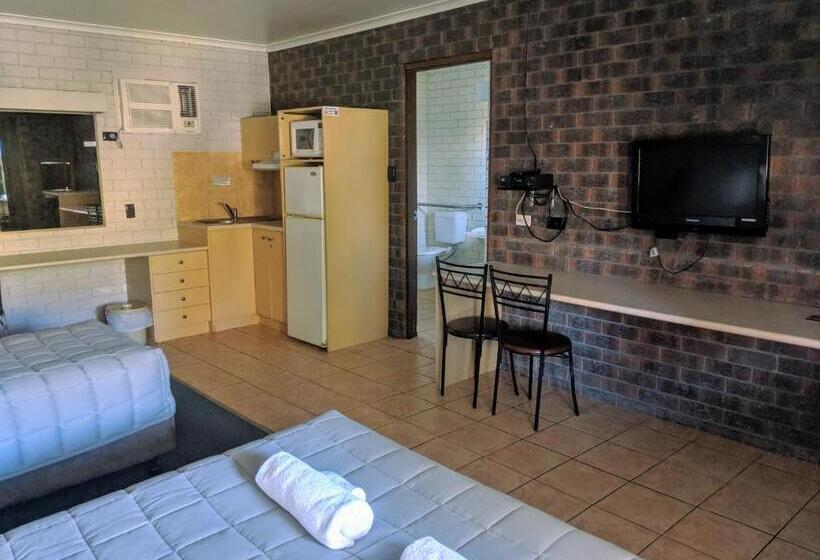 غرفة ديلوكس, City Lights Motel