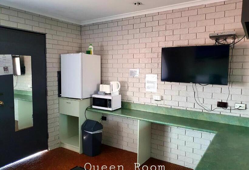 غرفة قياسية, City Lights Motel