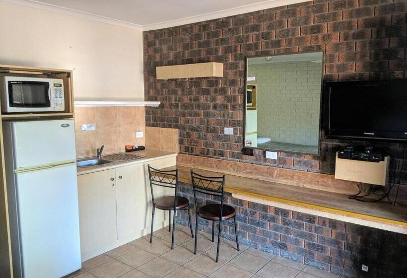 غرفة ديلوكس, City Lights Motel