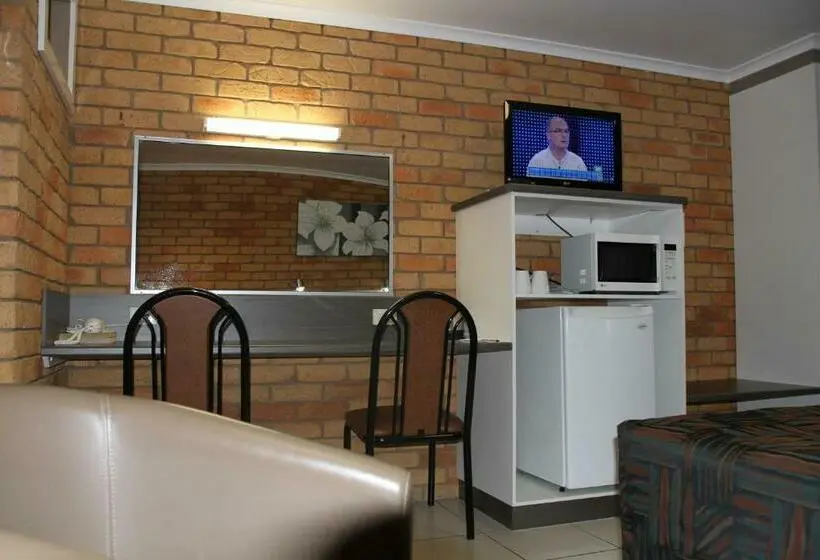 Standard Kolmen Hengen Huone, Emerald Highlands Motel