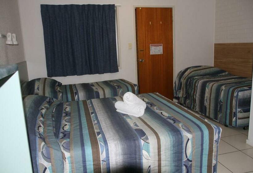 اتاق خانوادگی, Emerald Highlands Motel