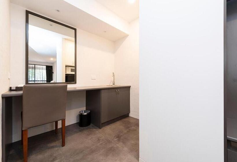 プレミアムルーム, Fern Bay Motel