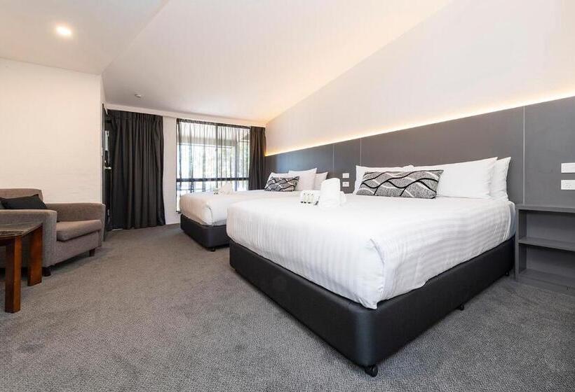 スーペリアールーム, Fern Bay Motel