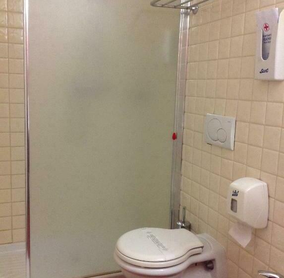 غرفة قياسية, Bed&business