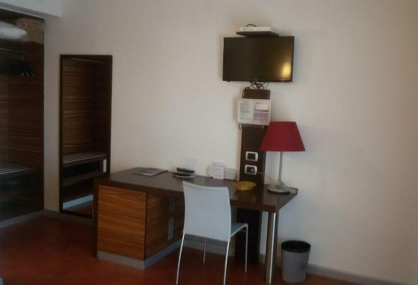 غرفة قياسية, Bed&business