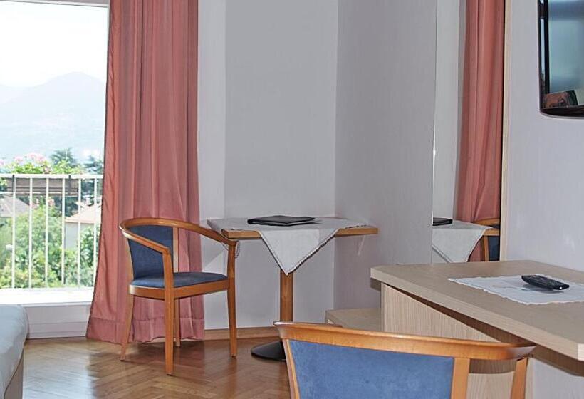 舒适型房间, Filipinum