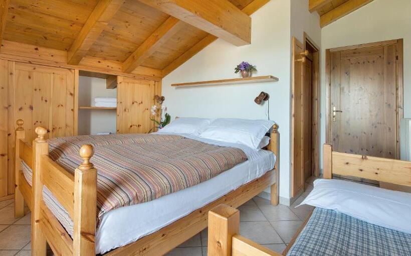 اتاق لوکس, Gallo Cedrone