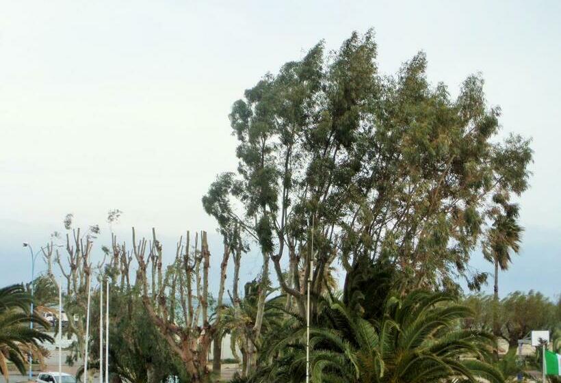 带海景的标准房, Lucerna