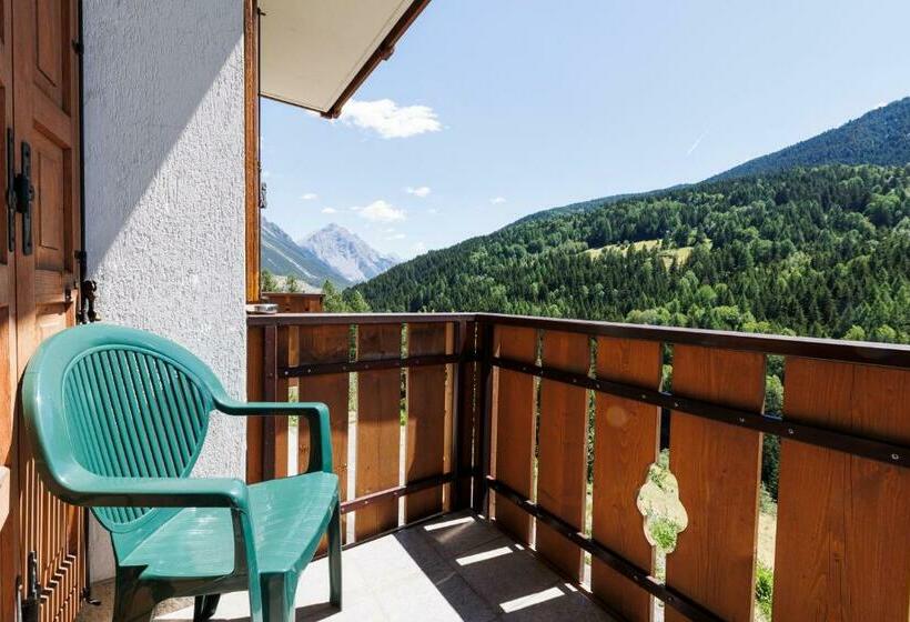 اتاق کلاسیک چهارنفره, Miravalle