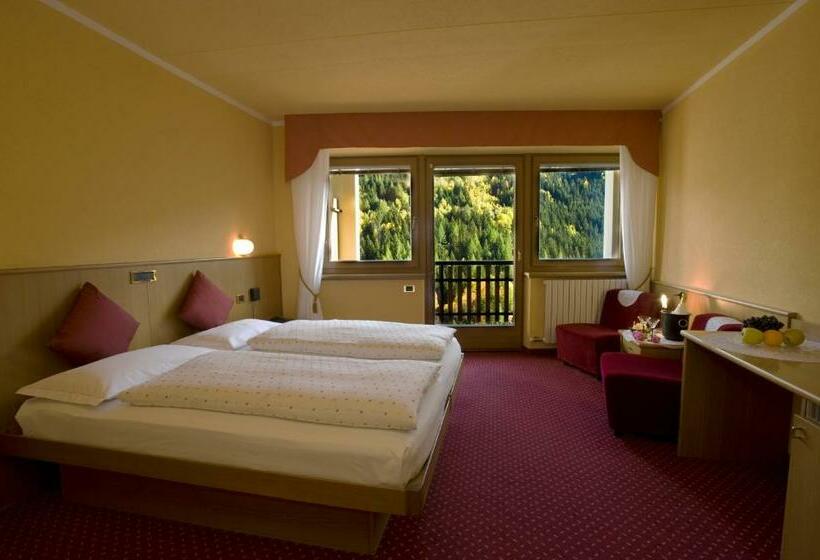 اتاق سوپریور, Miravalle