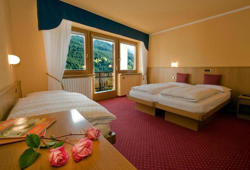 اتاق سوپریور سه تخته, Miravalle