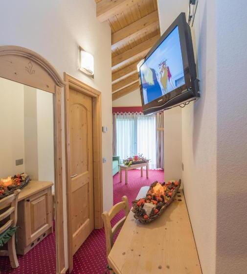 سوئیت با بالکن, Miravalle