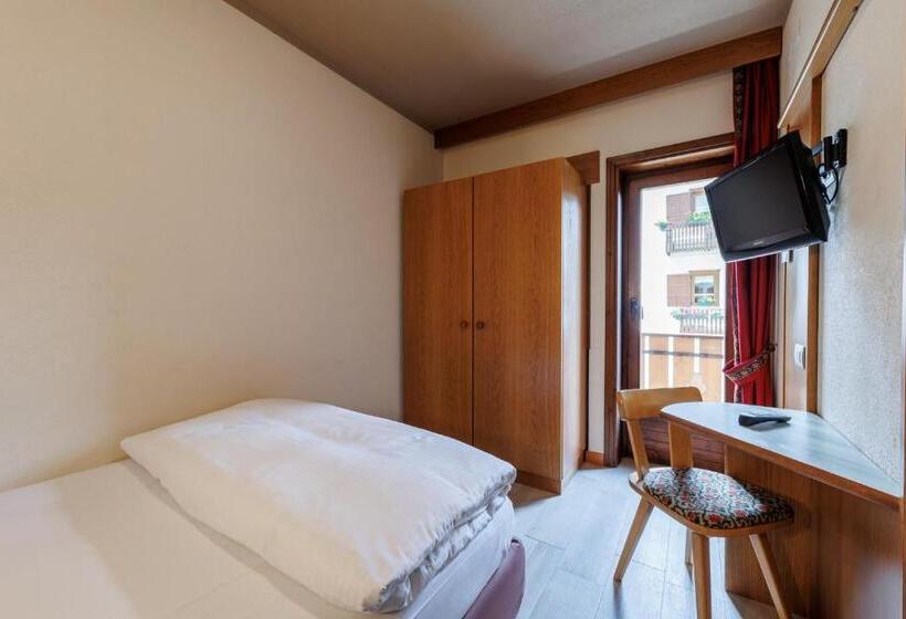 اتاق استاندارد یک تخته با بالکن, Miravalle