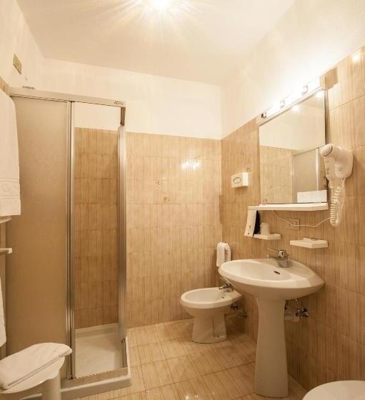 اتاق خانوادگی, Miravalle