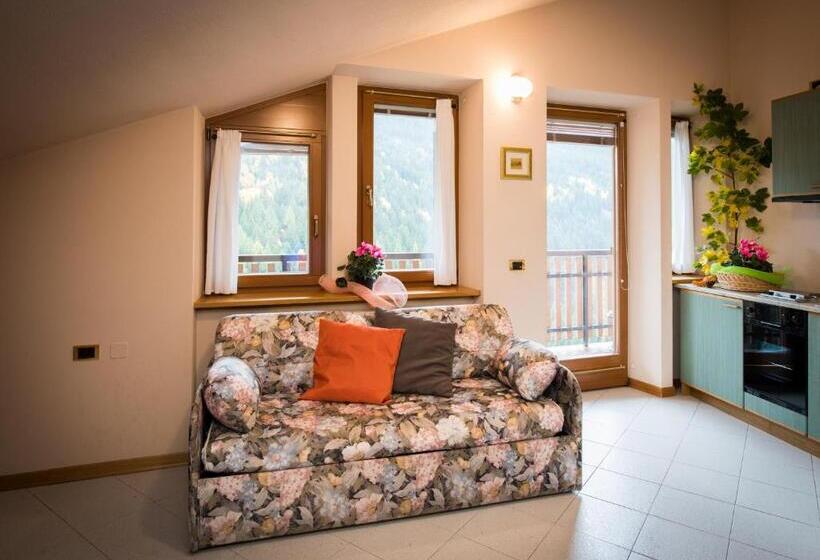 سوئیت با بالکن, Miravalle