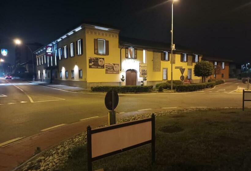 غرفة قياسية, Ristorante La Bettola