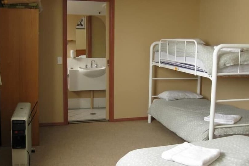 Четырехместный Номер Стандарт, Sundeck