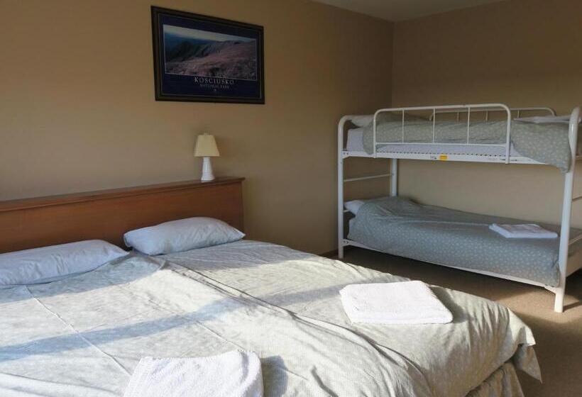 Четырехместный Номер Стандарт, Sundeck