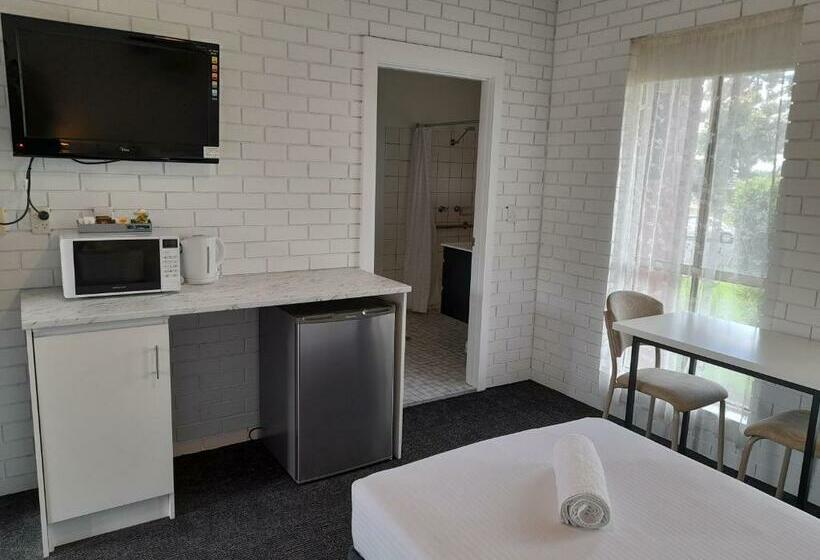 اتاق استاندارد یک نفره, Junction Motel Wagga