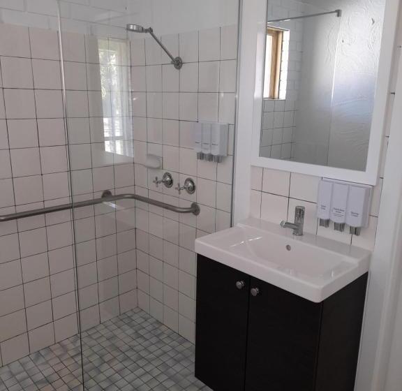 اتاق سوپریور, Junction Motel Wagga