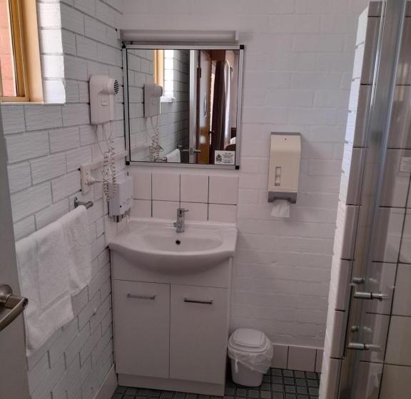 اتاق استاندارد, Junction Motel Wagga