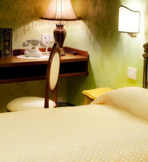 スタンダードルーム, La Portella