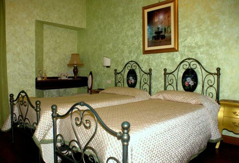 اتاق استاندارد, La Portella