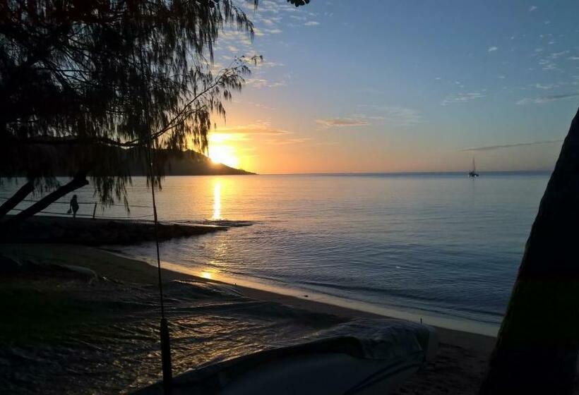 バス共有のスタンダードルーム, Magnetic Island Bed And Breakfast