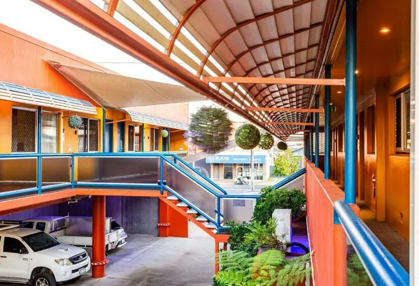 スタンダードトリプルルーム, Matilda Motel