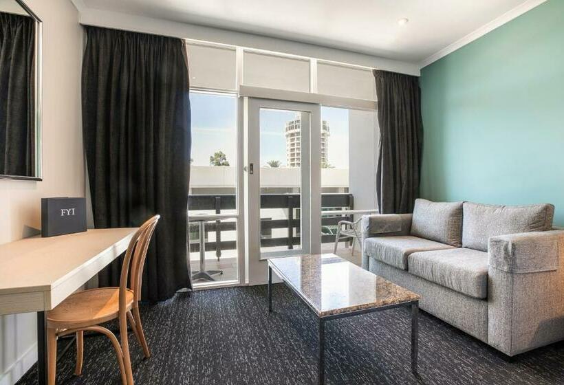 חדר סטודיו סטנדרד, Nightcap At Watermark Glenelg