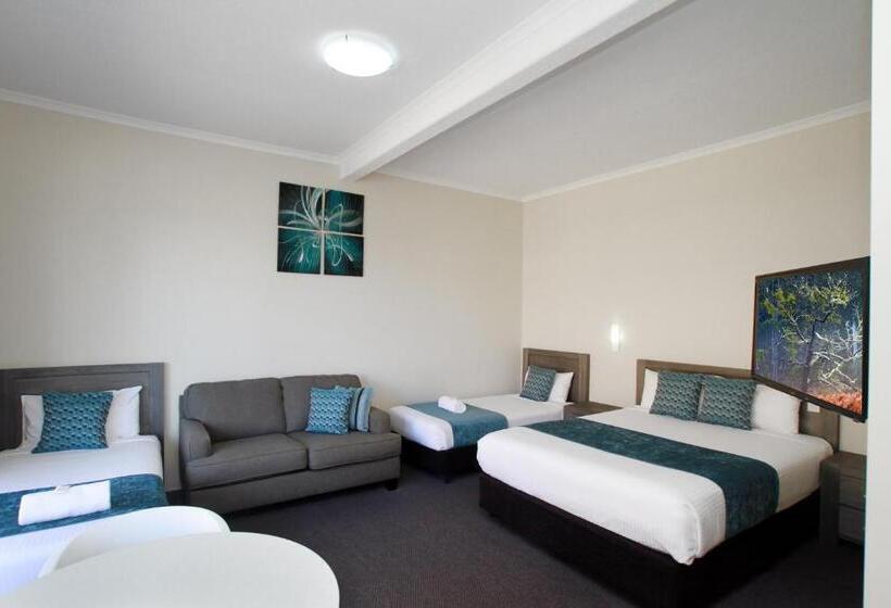 חדר דלוקס לשלושה, Twofold Bay Motor Inn
