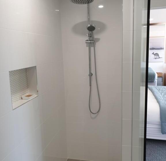 סוויטה עם ג'קוזי, Twofold Bay Motor Inn