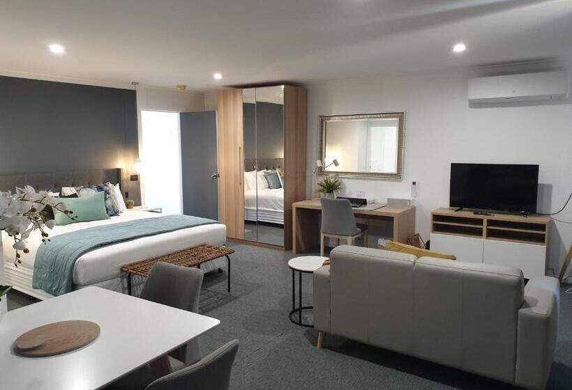 סוויטה עם ג'קוזי, Twofold Bay Motor Inn