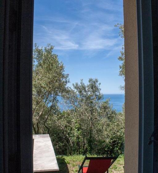 חדר סטנדרט נוף לים, Perla Del Levante Hostel