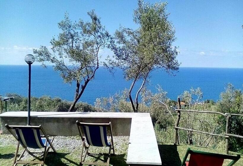 חדר סטנדרט נוף לים, Perla Del Levante Hostel