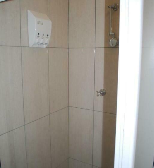 スタンダードインサイドビュールーム, Rainforest Motel