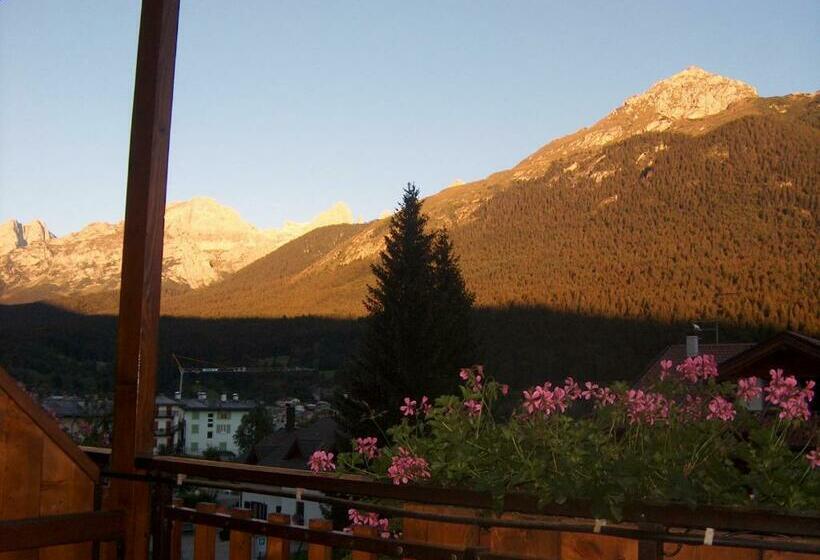 شقة 3 غرف, Residence Cima Tosa