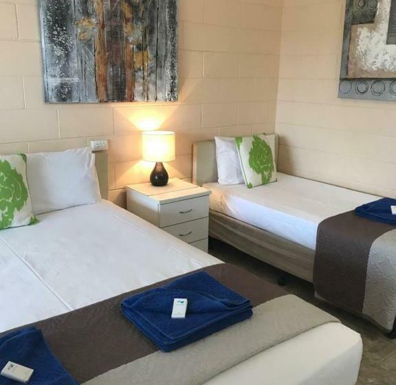 Номер Стандарт, Tramway Motel