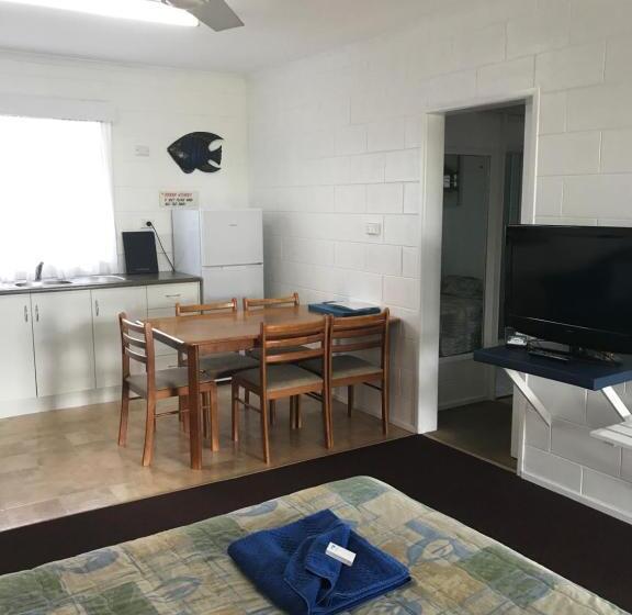 Апартаменты 2 Спальни, Tramway Motel