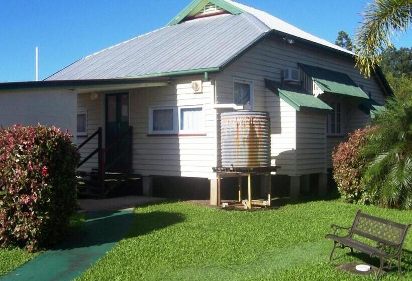 Дом 2 Спальни, Tramway Motel