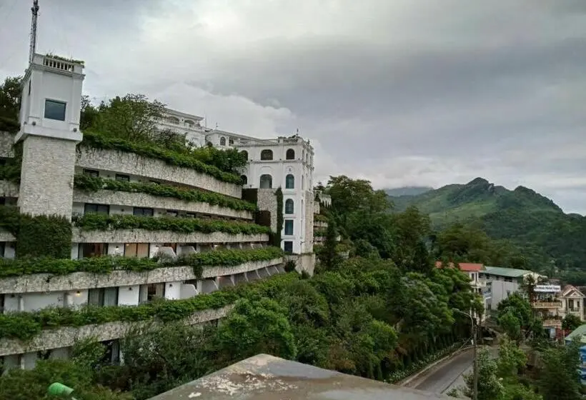 اتاق خانوادگی, Sunshineview Sapa