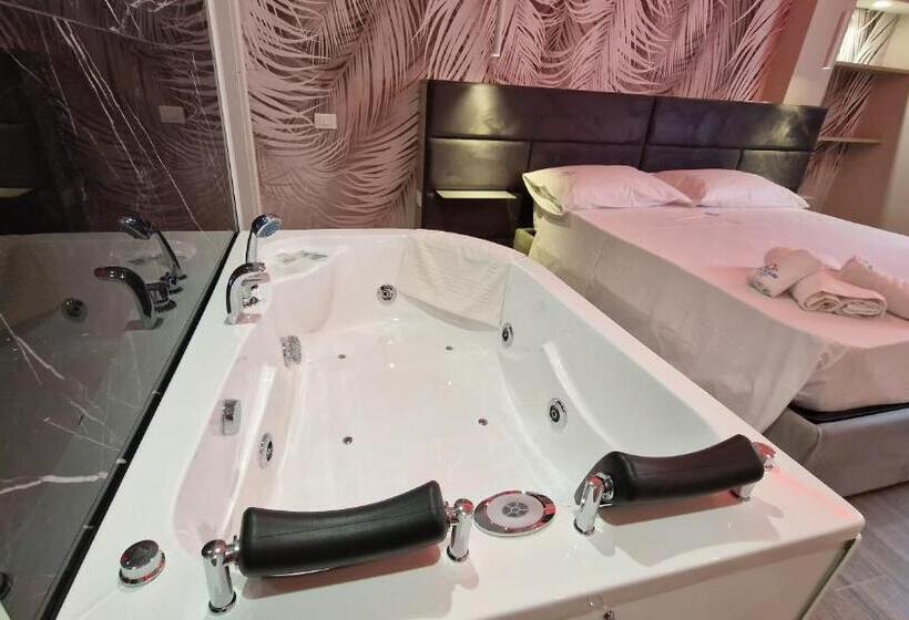 اتاق استاندارد با وان آب گرم, Aria Di Mare Luxury B&b