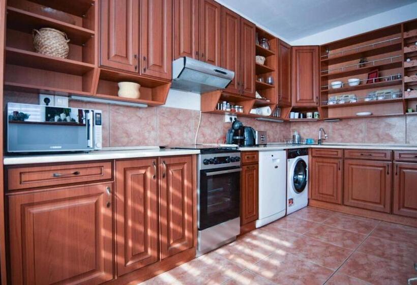 スタンダードルーム, Marco Art Vendégház For 1  8 Persons