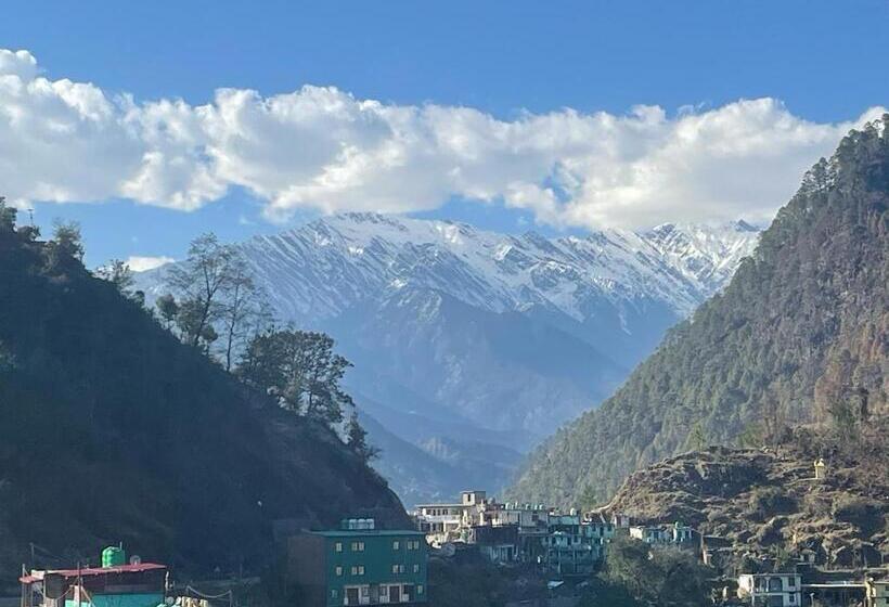 Трехместный Номер Стандарт с Балконом, Somaya Hotel And Restaurant