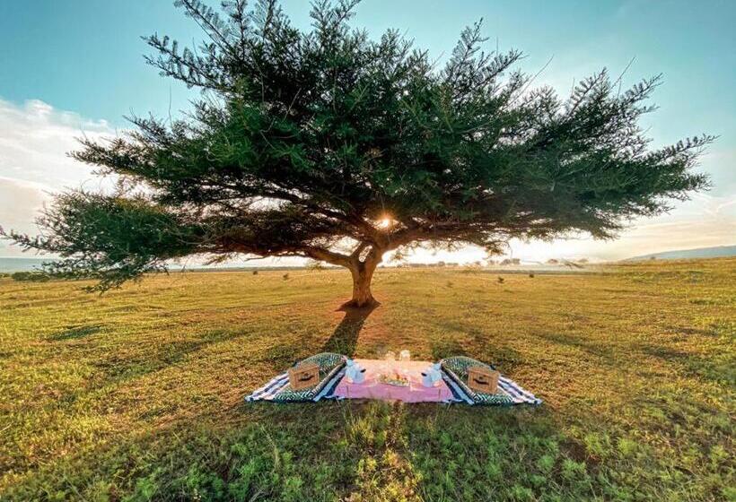 キングサイズベッドのデラックスルーム, Leeuwenhof Country Lodge & Garden Spa