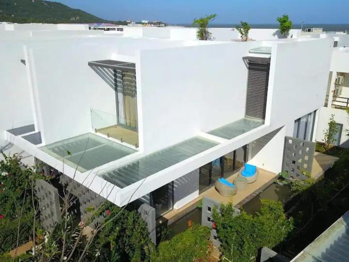 اتاق استاندارد با تخت بزرگ, Luxury Villa 01 Relax Fun Near Vung Tau