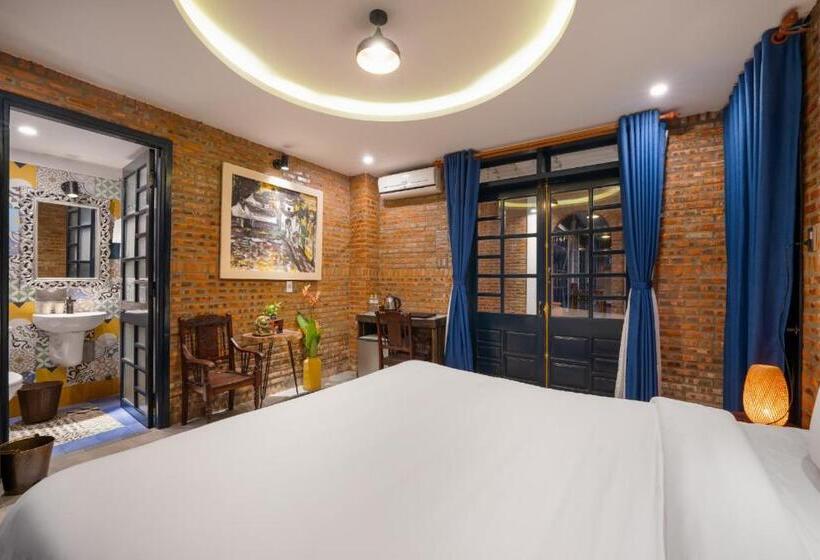 اتاق استاندارد با چشم‌انداز استخر, Calm House 3 Boutique Hotel Hoi An