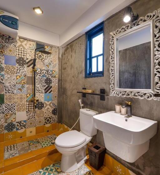 اتاق استاندارد با چشم‌انداز استخر, Calm House 3 Boutique Hotel Hoi An